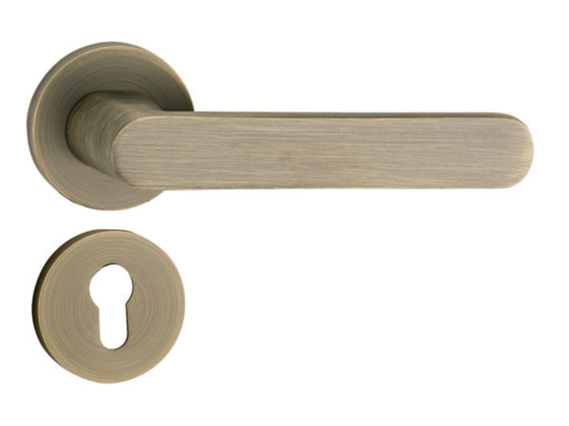 lever handle with rose